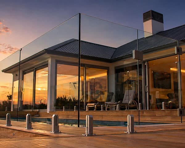 Framed aluminium glass balustrade
